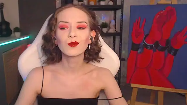 FascinatingEyess's cam snapshot