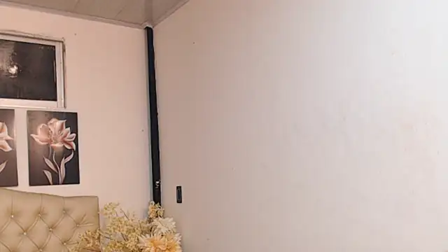 pinky_f00x's cam snapshot