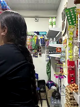 IAM_VALERI's cam snapshot