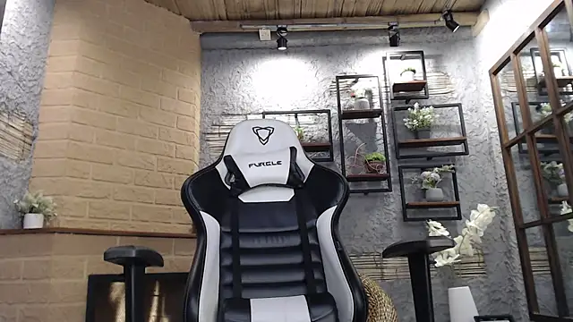 NaughtyNebula's cam snapshot