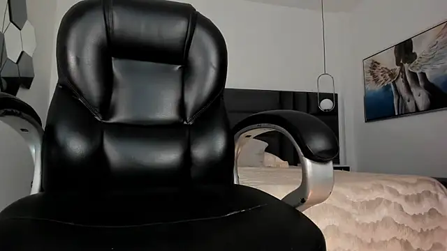 KatieNolan_1's cam snapshot