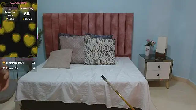 sophia_hadid's cam snapshot