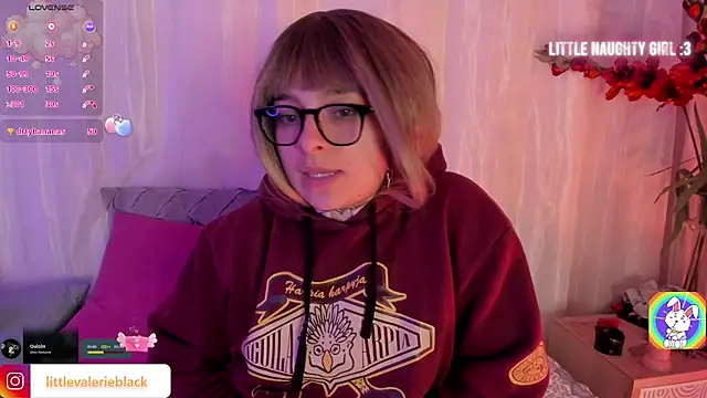 littlevalerie's cam snapshot