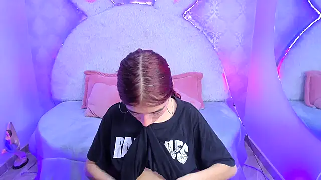 Gaby_louse's cam snapshot