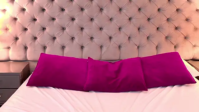 LaylaaDoll's cam snapshot