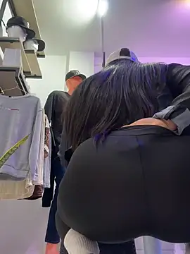 kim_monti live sex cam