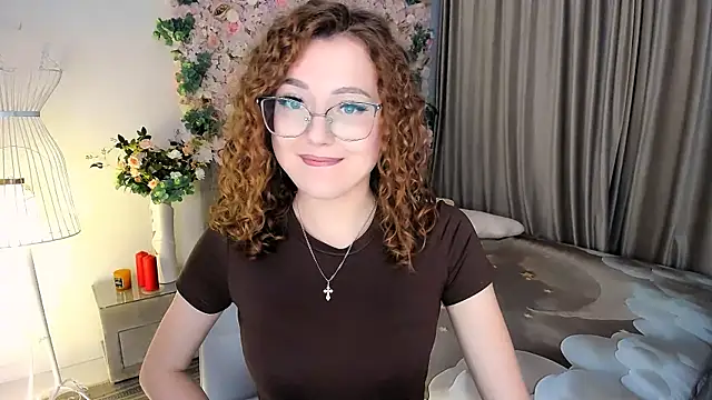 SereneFlame's cam snapshot