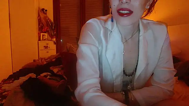 Regina_5's cam snapshot