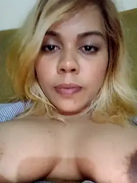 Nainagupta7890's cam snapshot