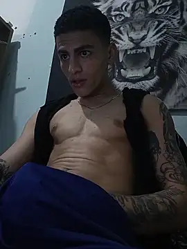 dany_hardy live sex cam