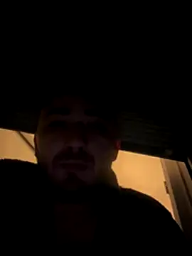 grosqueue3838 live sex cam