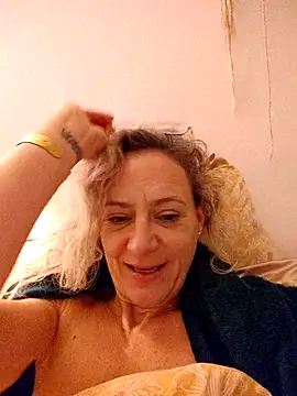 abbytantrika11's cam snapshot