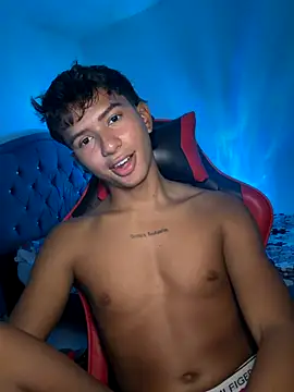 Leonarrrd_01's cam snapshot