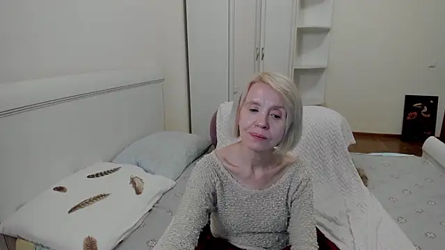 aminalive's cam snapshot