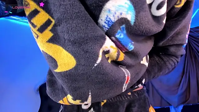 Ethan_Boyy's cam snapshot