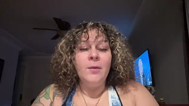 WorldsGreatestCockRater's cam snapshot