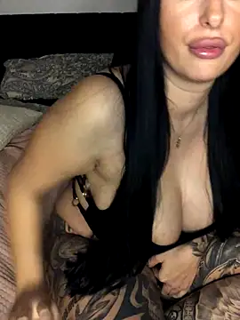 Mia-Bremer's cam snapshot