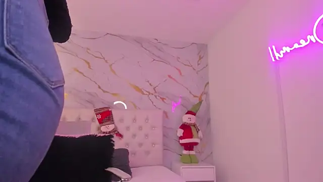 silvana__miller's cam snapshot