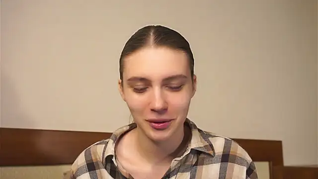 RoslynArcuo's cam snapshot