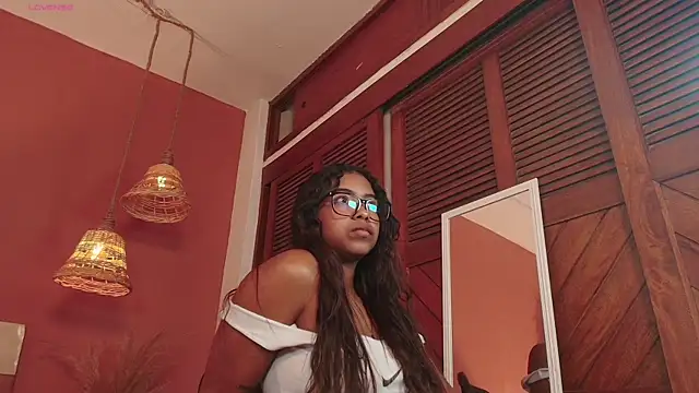 Ebonyswet_'s cam snapshot