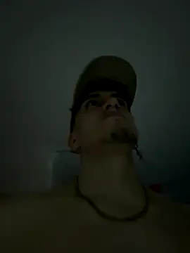 strongboy_ live sex cam