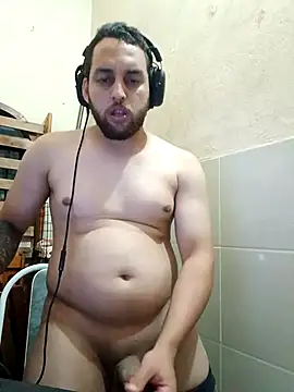 matvaz21cm's cam snapshot