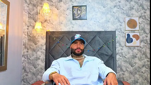 Apolo_rousse1's cam snapshot