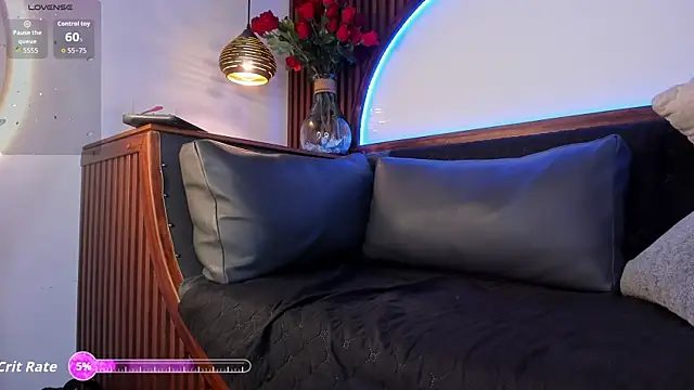 Donovan_Desmond's cam snapshot