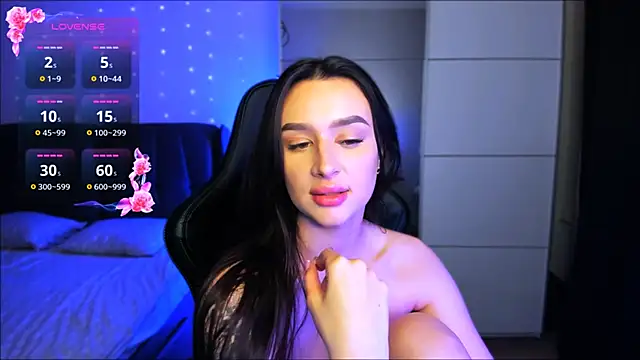 Veronica_Larsson live sex cam