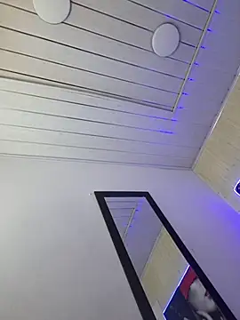 susan_mooree's cam snapshot