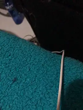 TheeRealShow's web cam