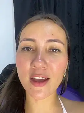 Abby_Colyns23's cam snapshot