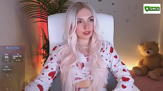 cute_cake's cam snapshot