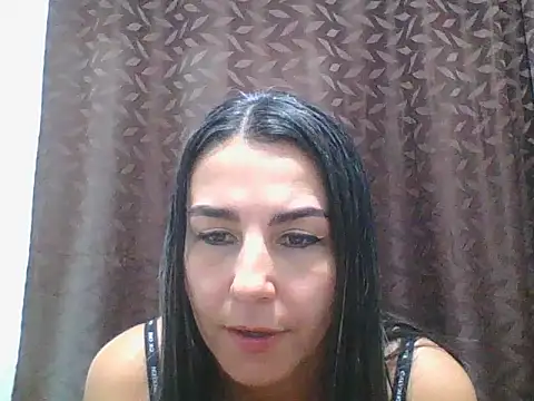 YLITZA's cam snapshot