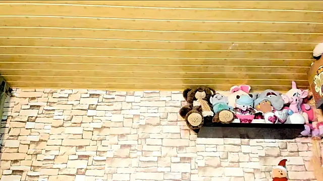 Carla_expit's cam snapshot