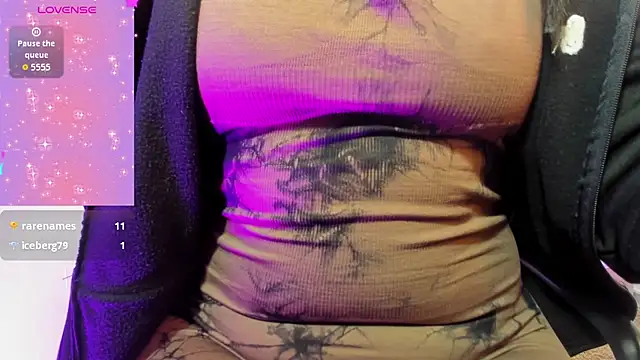 IvyShine7's cam snapshot