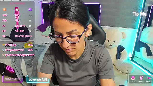 alma_blue's cam snapshot