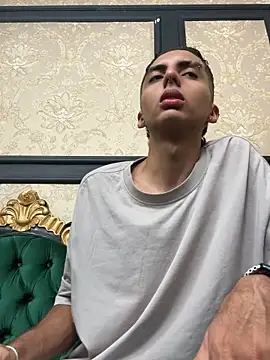 Mister_Obsession live sex cam