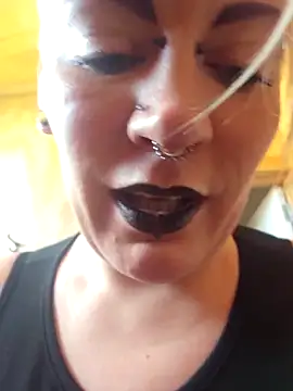 PinkTheHawk live sex cam