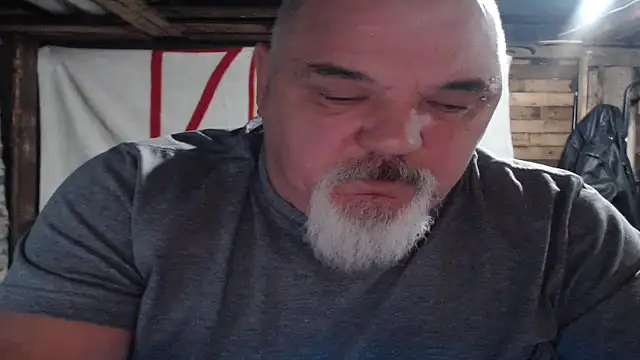 Newfiesausage1972 live sex cam