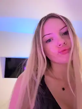 AngelicaaHeaven live sex cam