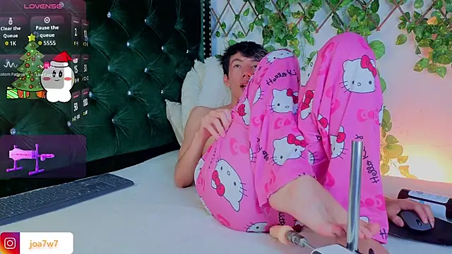 Levii_Ackermann live sex cam