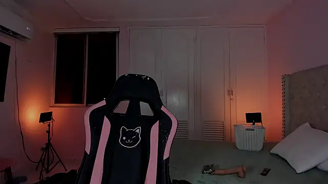 SweetJennaa's cam snapshot