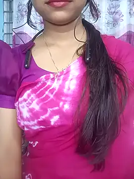 cute_mahi07 live sex cam