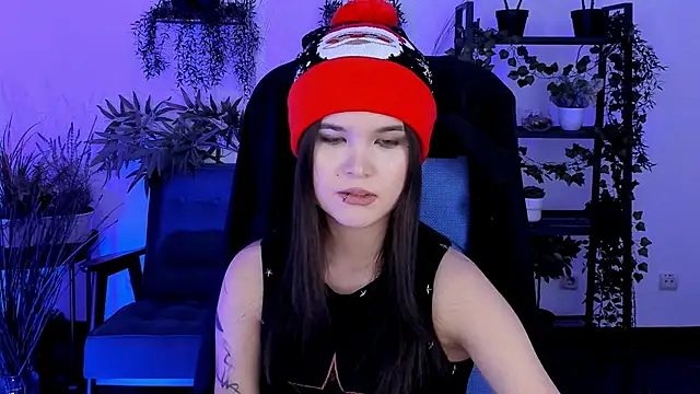 Elainebeness's cam snapshot