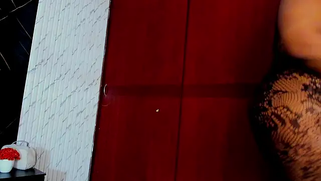 Alaia_Gutierrez's cam snapshot