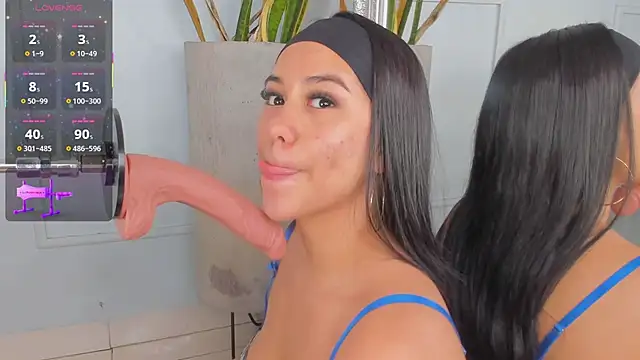 Jazmiinee's cam snapshot