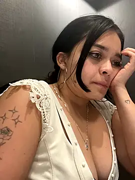 Emily_Rivers_'s cam snapshot