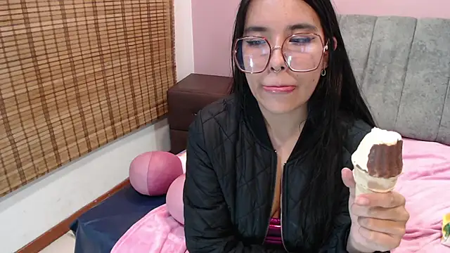 AbbiieMonroe's cam snapshot