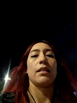 Eveeelyn25's cam snapshot